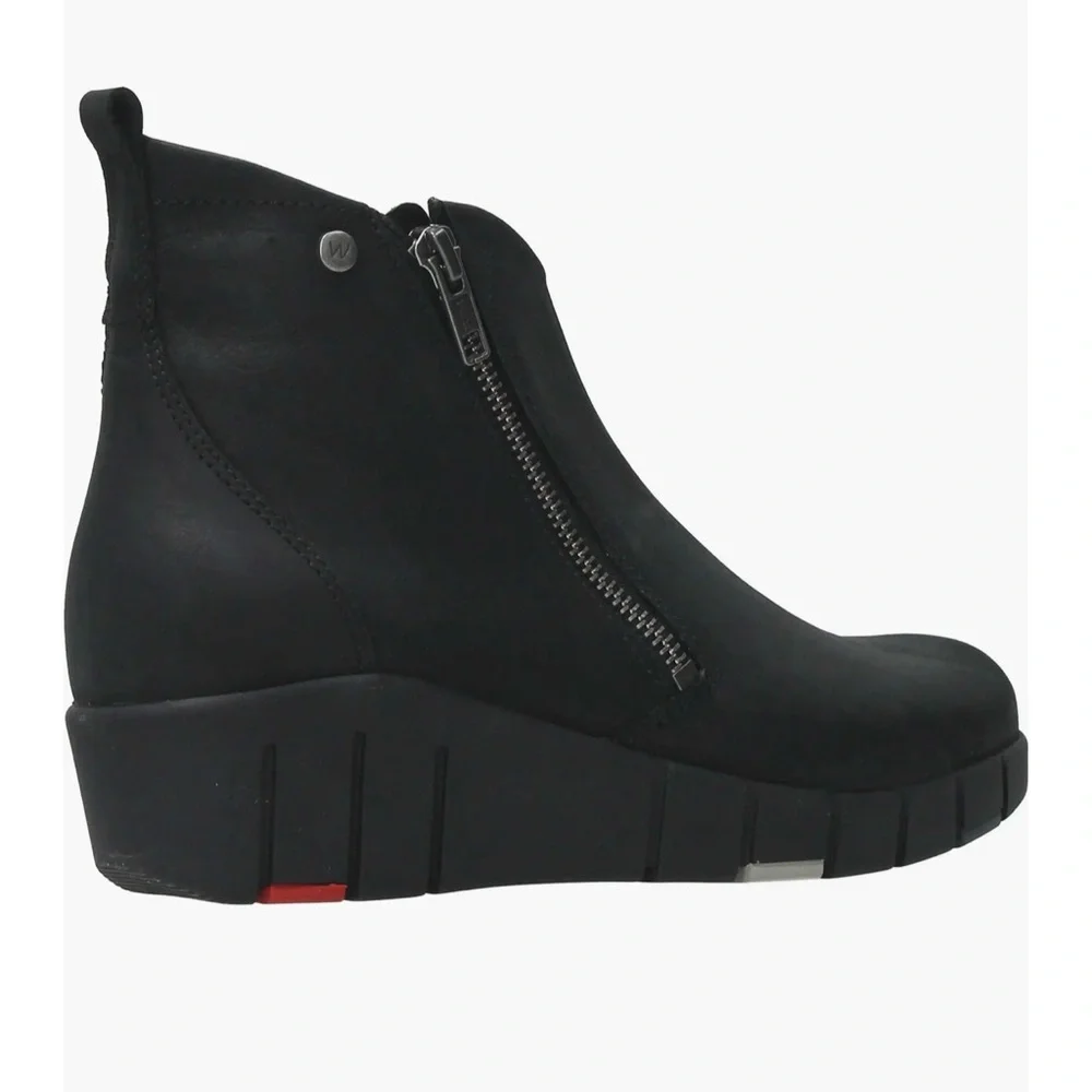Wolky sleek black